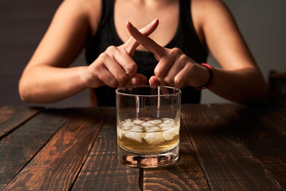 does alcohol cause hair loss